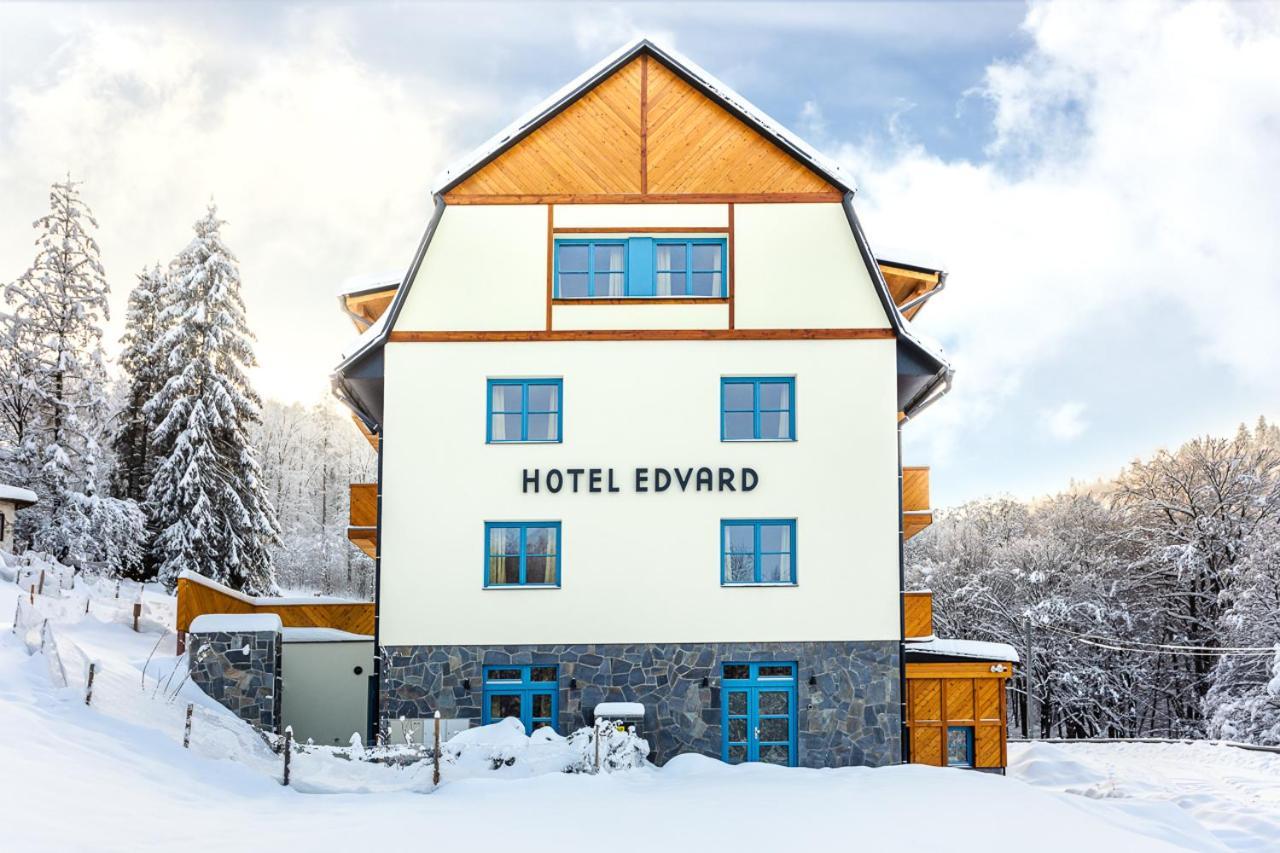 Hotel Edvard Frenstat pod Radhostem Exterior photo